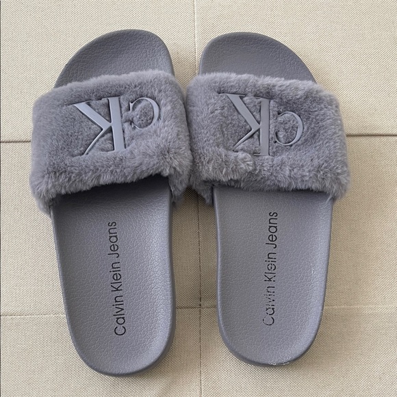 Calvin Klein Other - Calvin Klein Charcoal Plush Slides